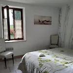 Au Jardin De Pages D'hotes Et