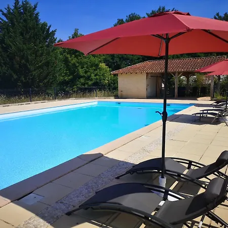 Au Jardin De Pages D'hotes Et Frühstückspension