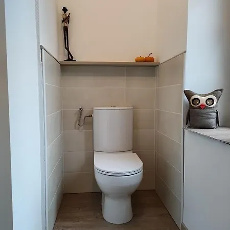 Au Jardin De Pages D'hotes Et *